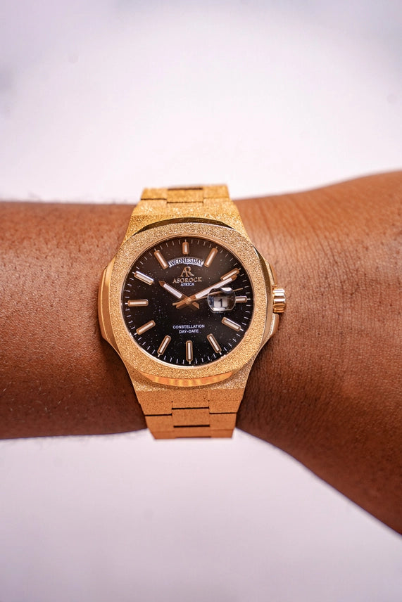 Reloj Día Fecha Constelación Escarchado Dorado/Negro Stardust
